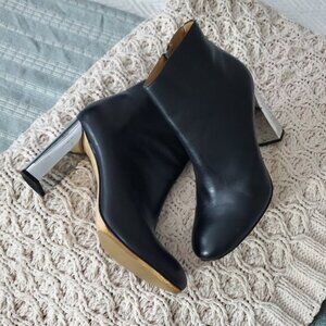 Limited Edition Stunning CK Savana Mirror Block Heel Leather Ankle Boots